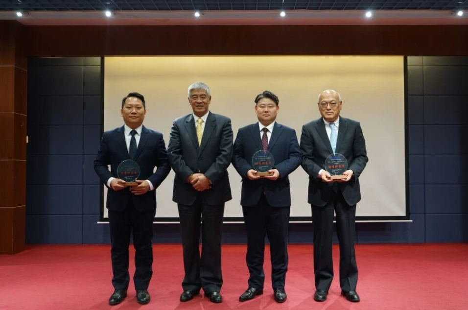 十八載同行，感恩信賴｜力源科技榮獲客戶頒發(fā)"優(yōu)秀供應商"稱號